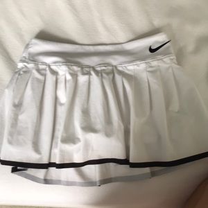 white nike tennis skirt